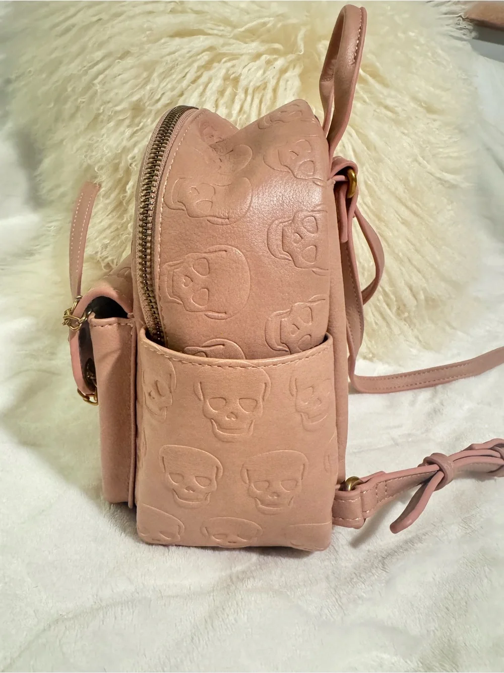 Betsey Johnson stylish powder